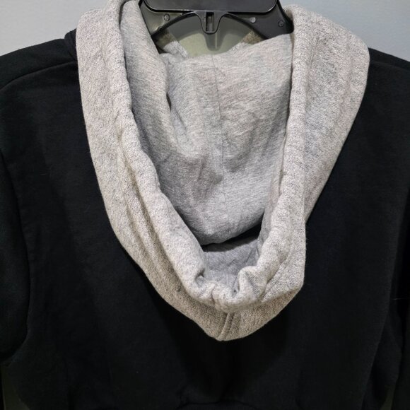 Nike Crop Hoodie Black Grey Fuzzy Drawstrings 100% Cotton Small Athletic - Picture 8 of 9